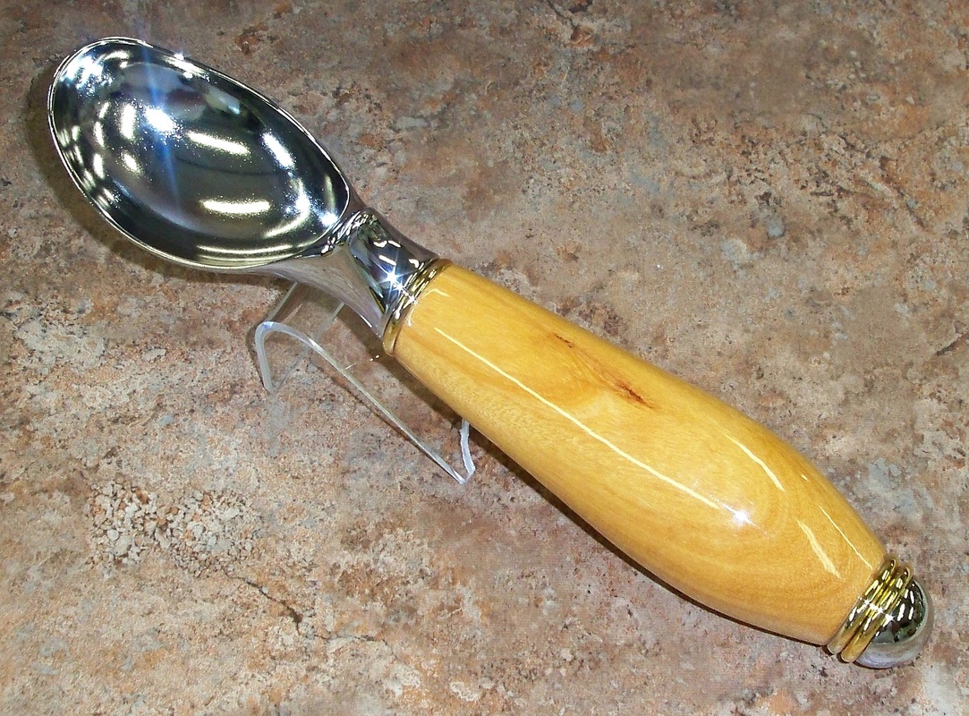 Wood river ice cream scoop store